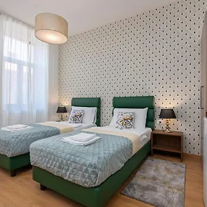 4* Guest house Aurora